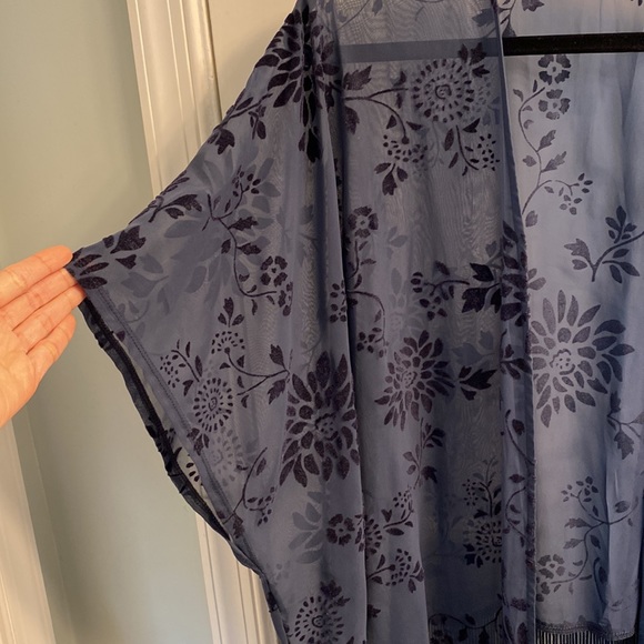 Hollister Navy Floral Fringe Coverup Poncho - Picture 4 of 6